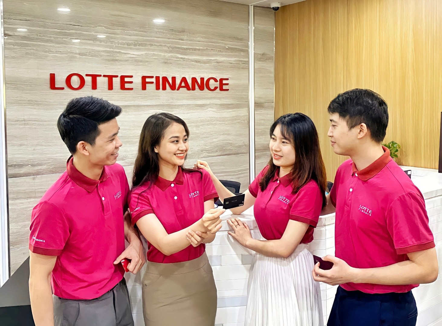vay tiền mặt Lotte Finance