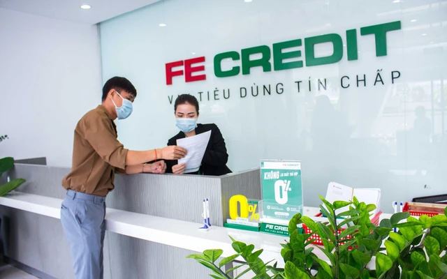 Vay tiền mặt Fecredit